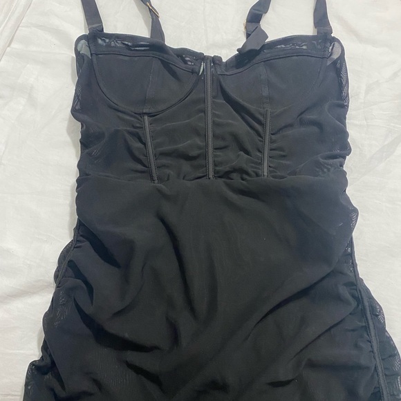 Oh Polly MIDI mesh dress - Picture 2 of 3